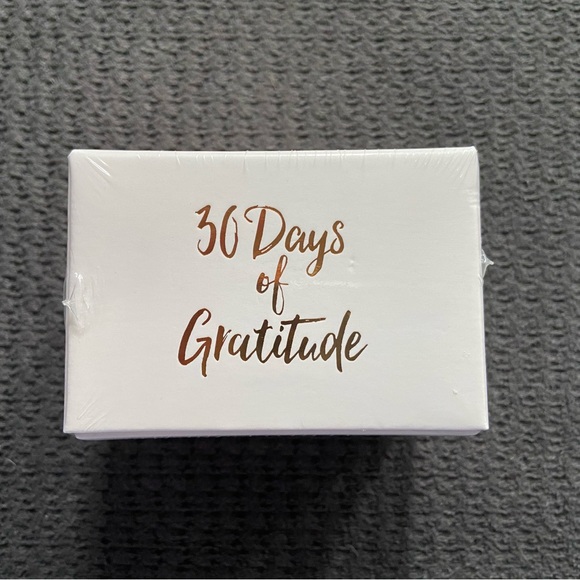Gratitude Pen and 30 days of Prompts - Picture 6 of 7